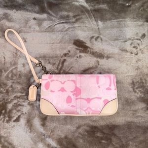 Coach wallet pink